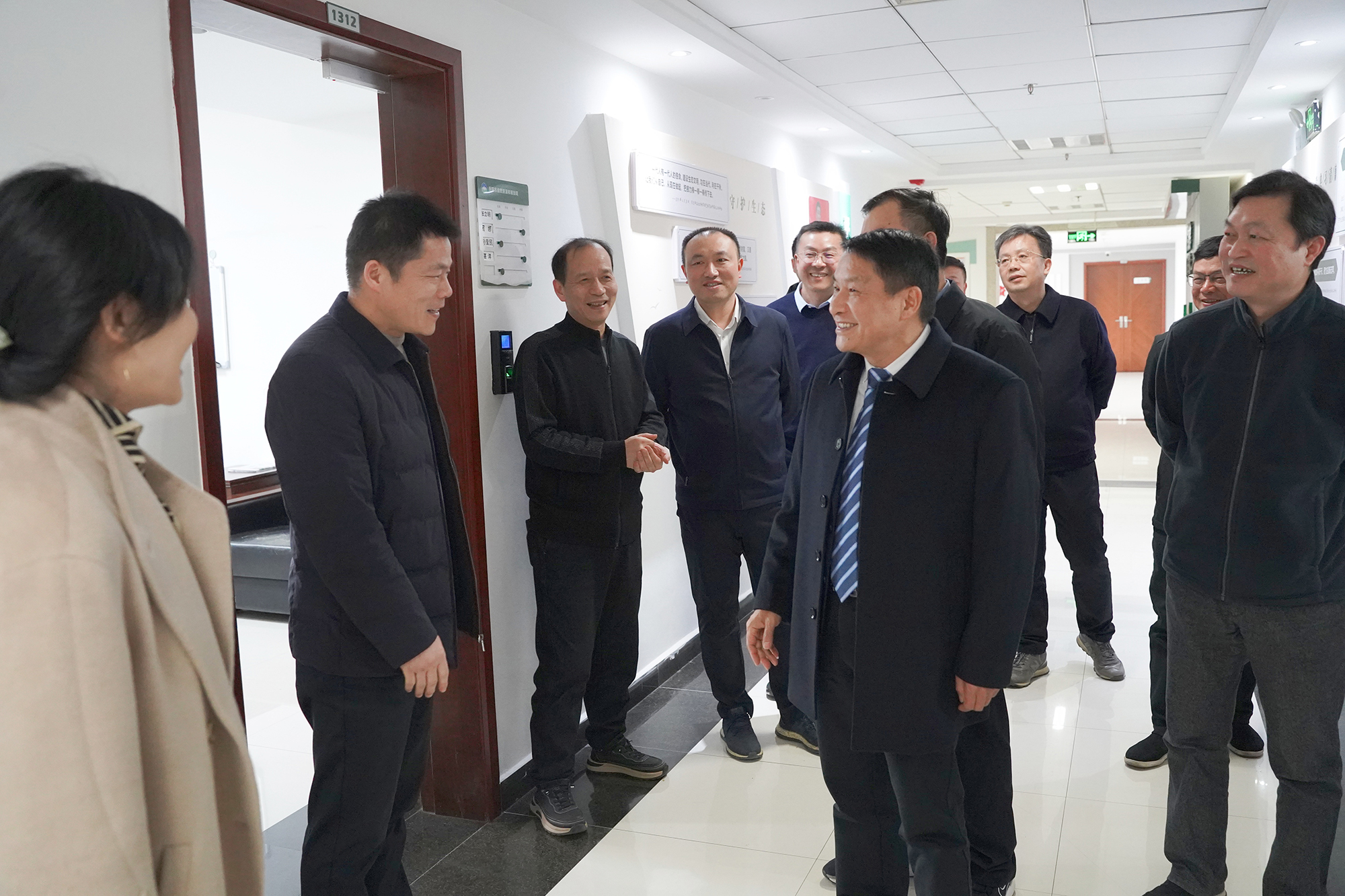 �߷�ο����ף�� ���ľ�������ƪ